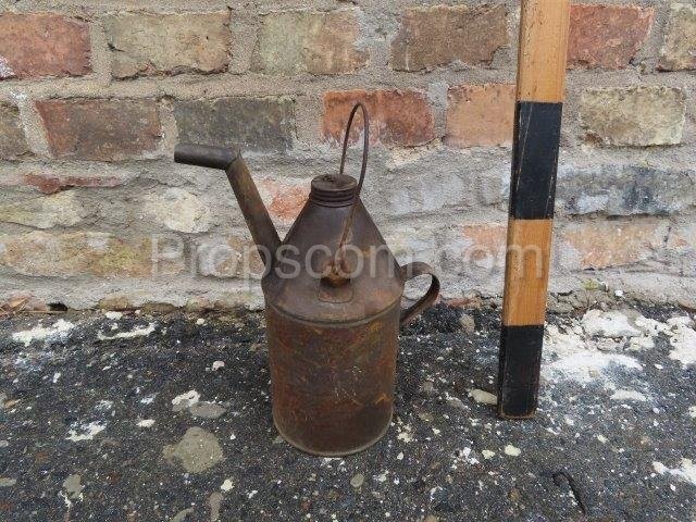 Kettle for kerosene