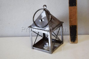 Portable lantern