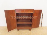 Two-wing cabinet