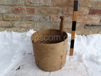 Buckets with one handle