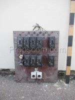 Electrical panel: fuses, circuit breakers