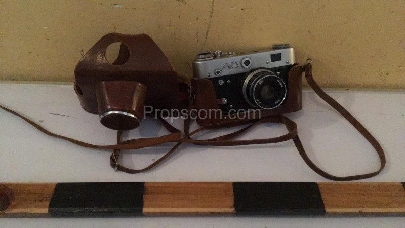 Starý fotoaparát s pouzdrem