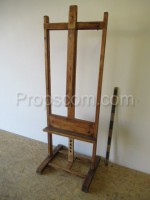 Easel