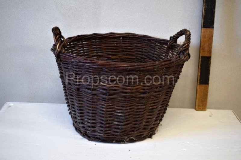 Wicker basket