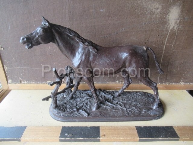 Horse statuette