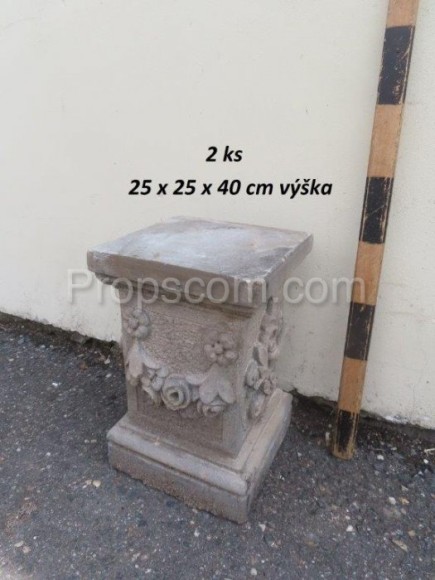 Pedestal sandstone