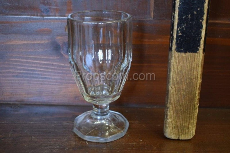 Staré sklenice grogovky