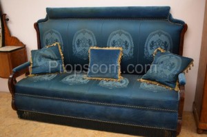 Gepolstertes Sofa