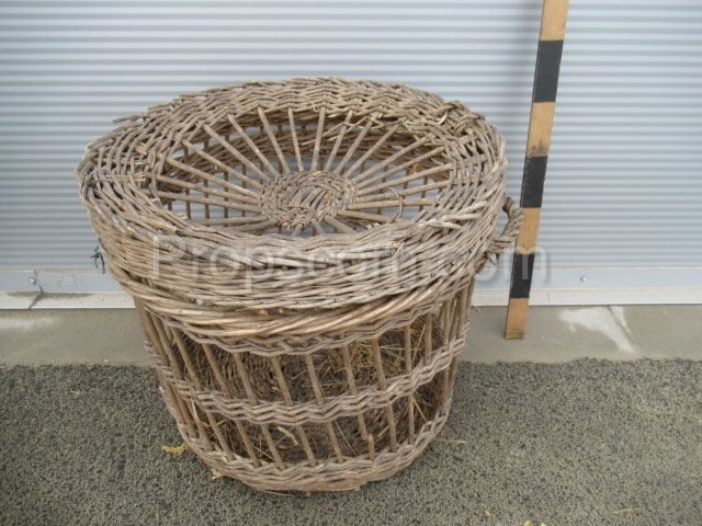 Wicker basket