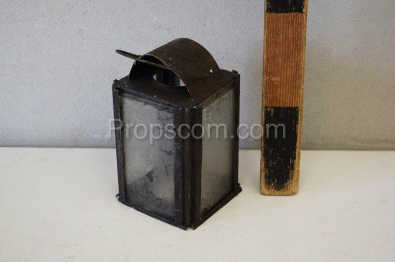 Portable lantern