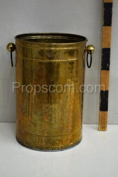 Copper container