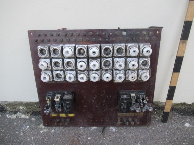 Electrical panel: fuses, circuit breakers