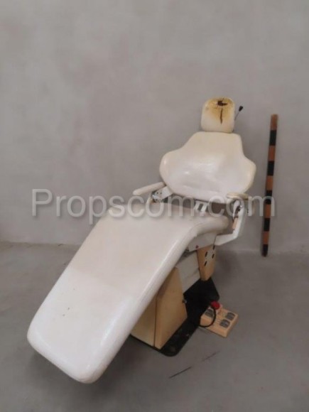 Dental chair