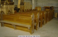 Kostelní lavice