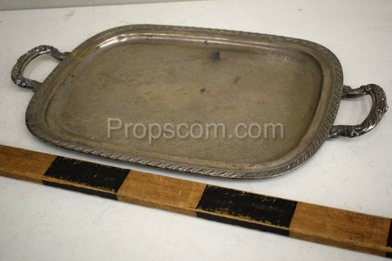 Serving tray