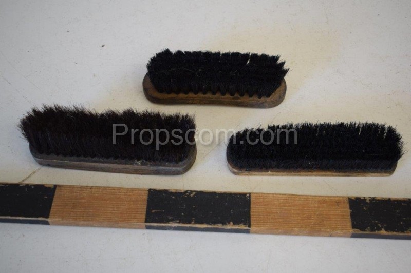 Shoe brushes