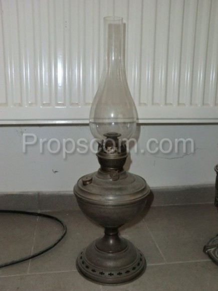 Oil lamp