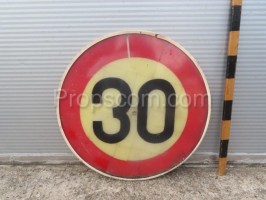 Traffic sign: 30 km