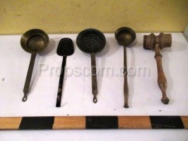 Kitchen utensils