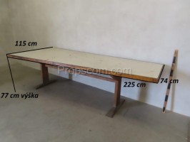 Stůl dlouhý atypický