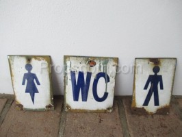 Informační cedule: W.C. Toalety 