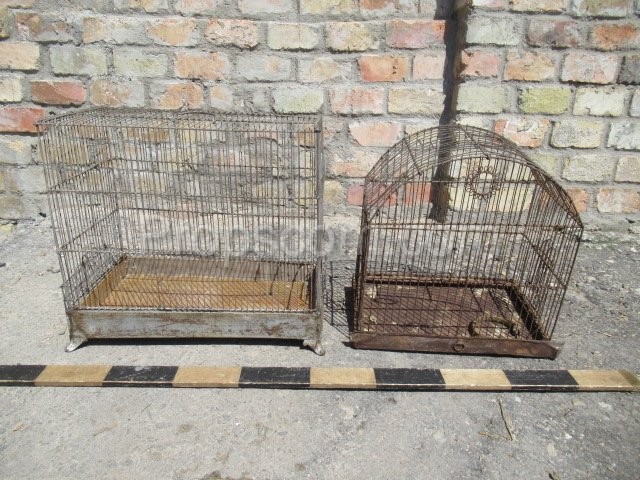 Wire cages mix