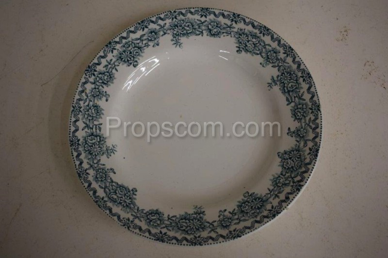 Set of plates