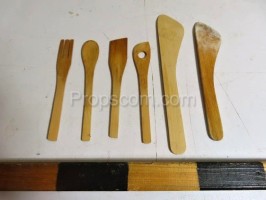 Flat wooden spoons