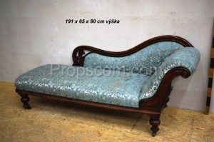 Gepolstertes Sofa