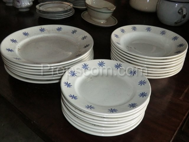 Set of plates