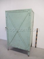 Workshop cabinet