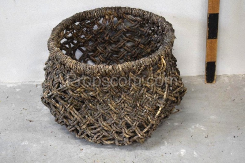 Wicker tray