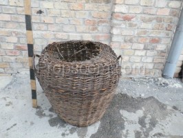 Wicker container small