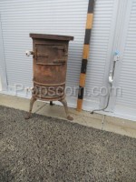 Round stove