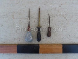 Shoemaking tools