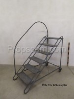 Metal mobile steps