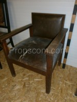 Armchair with leather upholstery