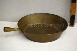 Frying pan without handle