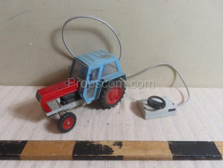 Battery powered tractor