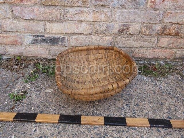 Square wicker basket