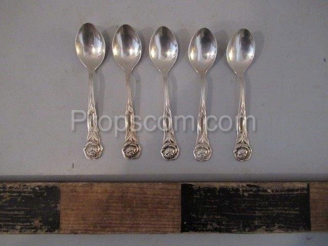 Silver teaspoons