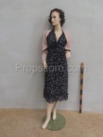 Figurína ženy do obchodu s oděvy