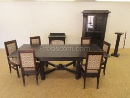 Complete dining room