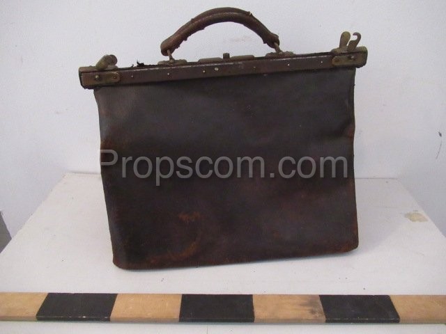 Leather bag