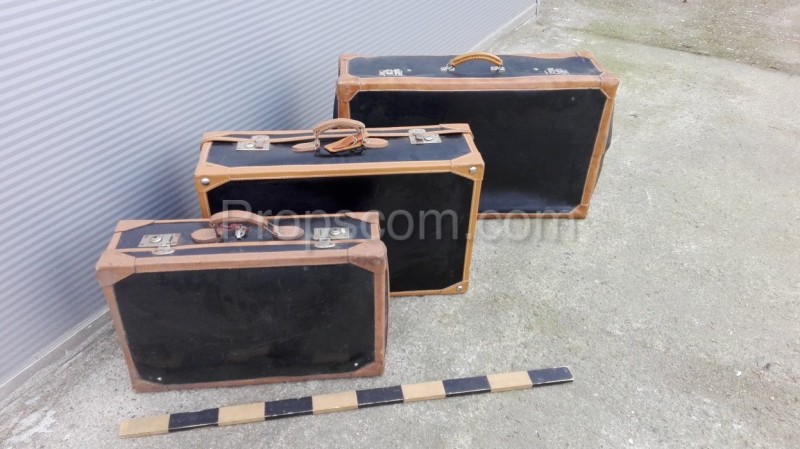 Set of three suitcases