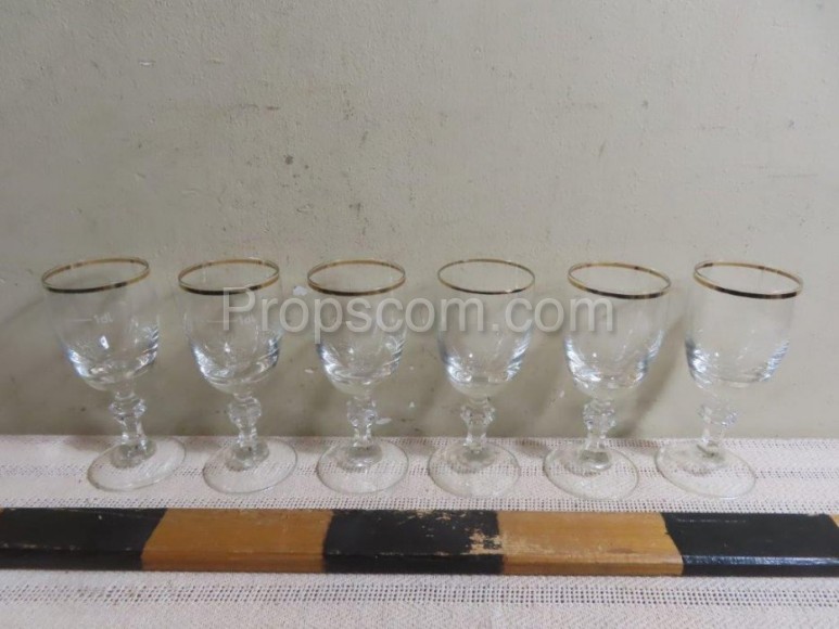 Restaurant glasses