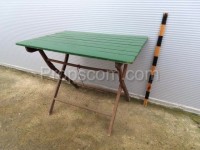 Garden folding table