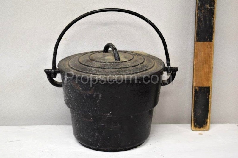 Cast iron kettle