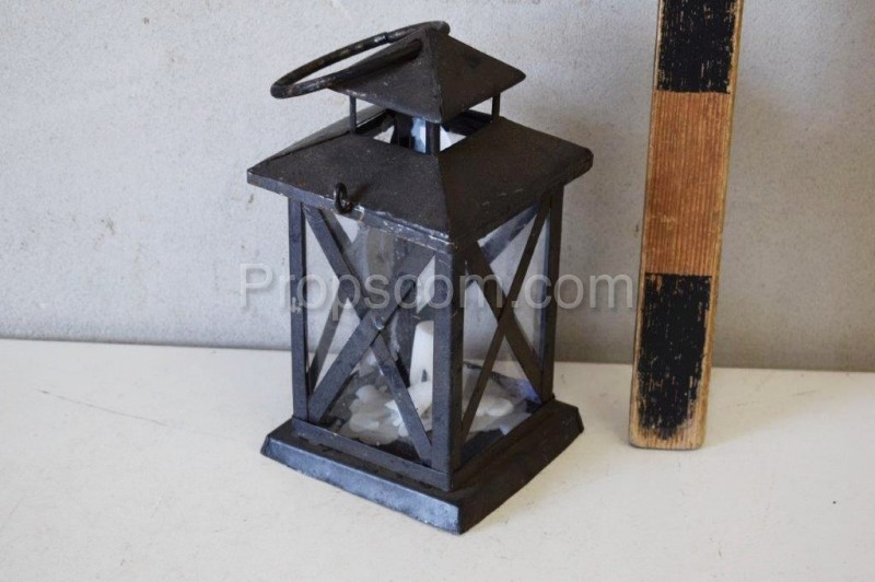 Portable lantern