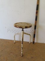 Round metal chair